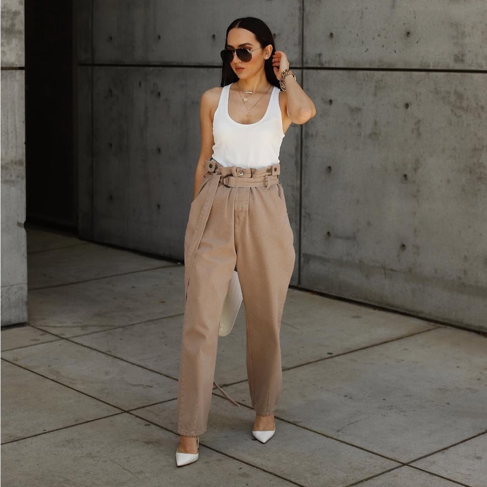 High Rise Jeans - Picture 4 of 5